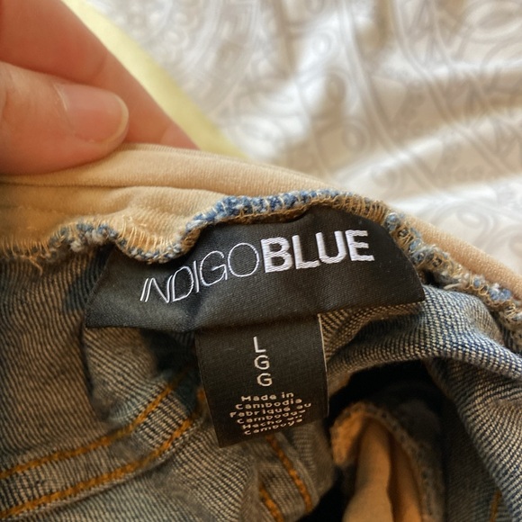 Maternity cropped denim - Picture 3 of 3